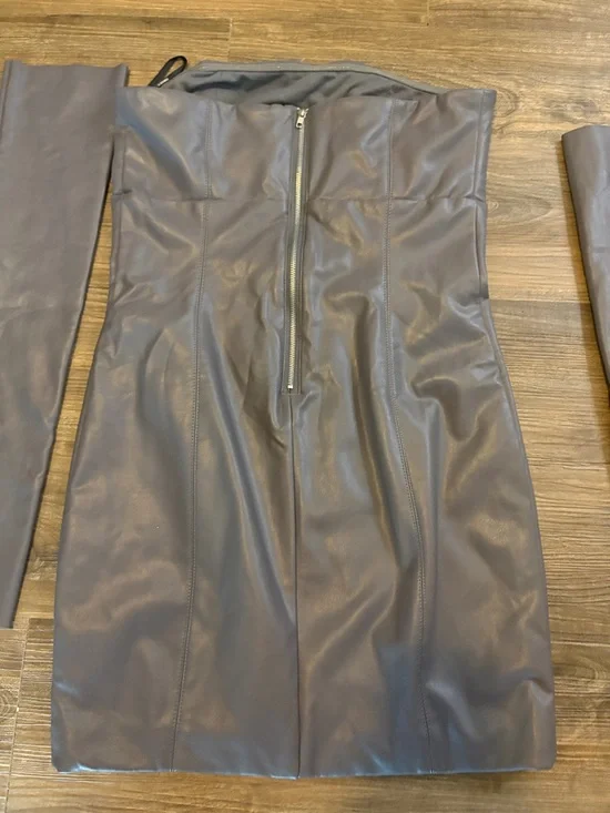 Strapless Faux Leather Mini Dress with Removable Sleeves - Dark Gray - Picture 6 of 6